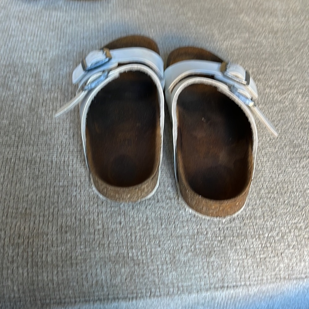 Birks - Picture 2 of 3